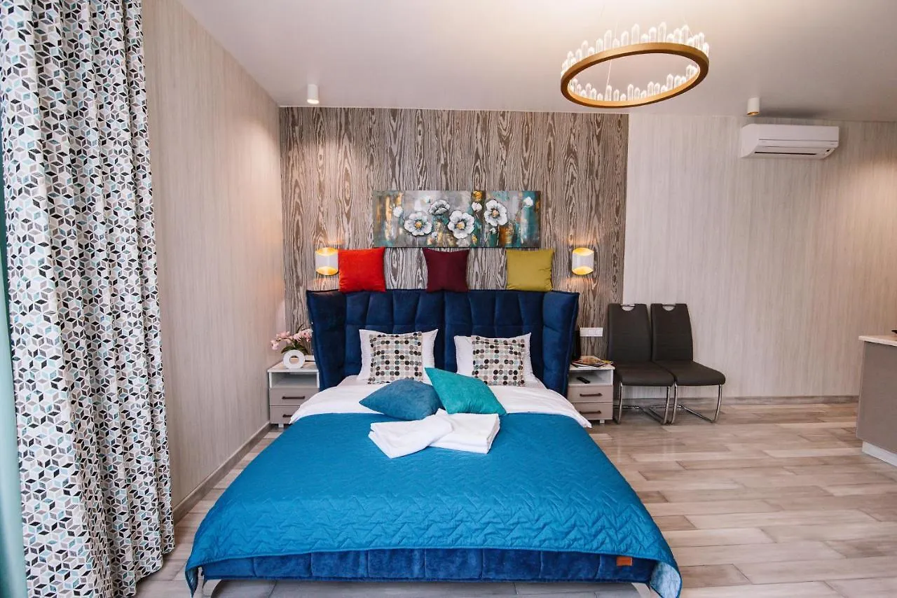 Royal Tower Luxurious Smart Residence Киев