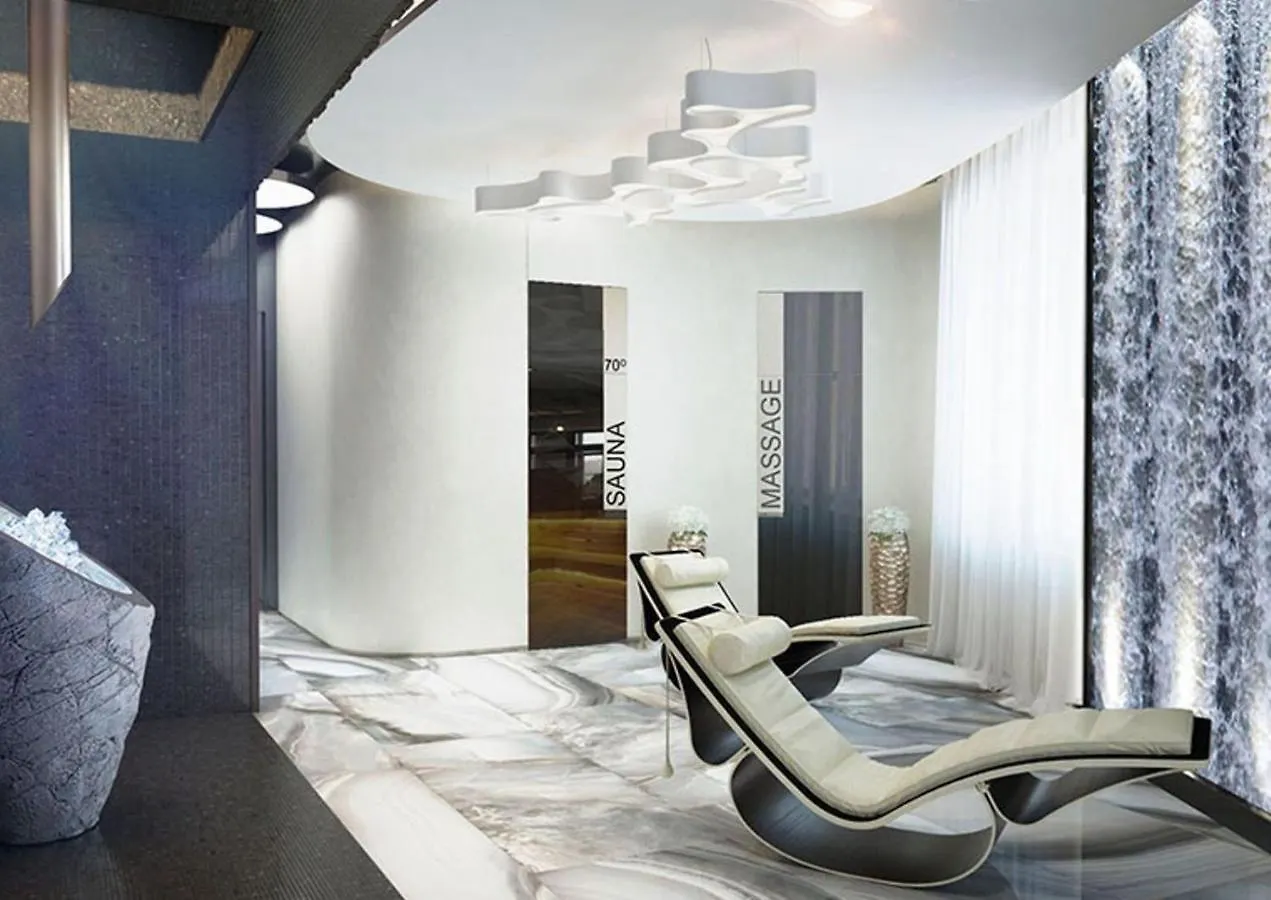 Royal Tower Luxurious Smart Residence Киев Украина